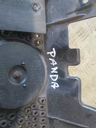 735314236 Решетка радиатора Fiat Panda 2 Арт e12650502, вид 3
