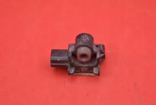 8651A165 Датчик удара Mitsubishi ASX Арт e12648326, вид 1