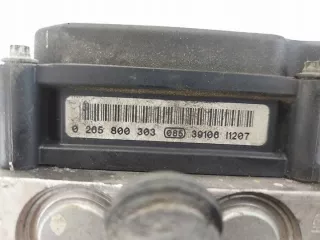 24469609 0265800303 0265231306 Блок ABS Opel Corsa C Арт e12645534, вид 2