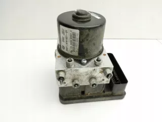 6791521 6772214 Блок ABS BMW 1 E81/E82/E87/E88 Арт e12644688, вид 1