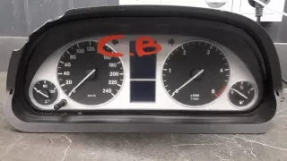 1031098110 Щиток приборов (приборная панель) Mercedes B W245 Арт e12641216, вид 1