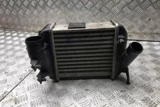 8E0145805P Интеркулер Audi A4 B7 Арт e12639565, вид 3