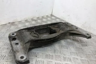 676110602 Подушка крепления КПП BMW 5 E60/E61 Арт e12638950, вид 3