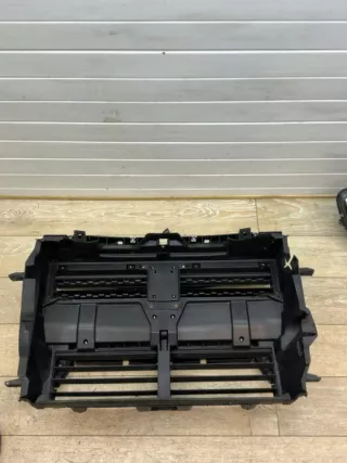 15677210 Передняя панель крепления облицовки (телевизор) BMW 2 F45/F46 Арт e12631552, вид 2