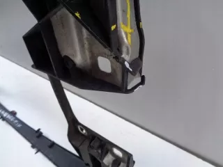 8W0805594 Передняя панель крепления облицовки (телевизор) Audi A4 B9 Арт e12631372, вид 4