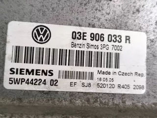03E906033R Блок управления двигателем Volkswagen Polo 4 Арт e12621171, вид 4