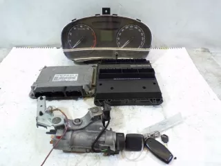 03E906023B Блок управления двигателем Skoda Fabia 2 Арт e12620289, вид 1