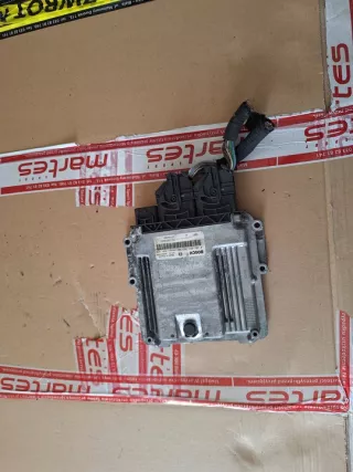 0281031363 237103984R 237105202R Блок управления двигателем Opel Vivaro B Арт e12619237, вид 1