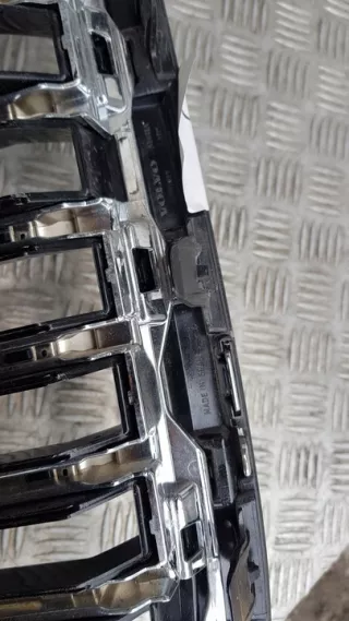32291019 0RYGINA Решетка радиатора Volvo XC60 2 Арт e12617459, вид 10