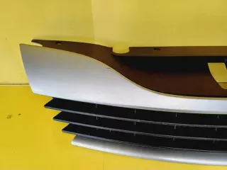 8200012581 Решетка радиатора Renault Laguna 2 Арт e12617035, вид 3