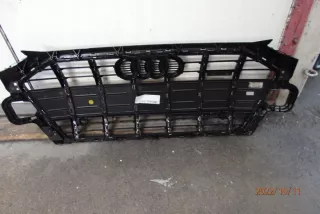 8W0853651DP 8W0853653DP 782-505-457 Решетка радиатора Audi A4 B9 Арт e12614550, вид 4