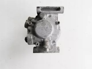 2012-2017 F5000-JDCCF03 Компрессор кондиционера Hyundai i30 GD Арт e12612213, вид 4