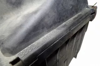 4B0133837E Корпус воздушного фильтра Audi A6 C5 (S6,RS6) Арт e12607888, вид 2