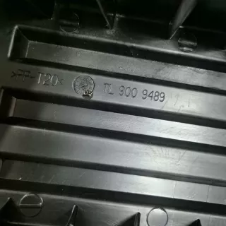 9009489 Корпус воздушного фильтра Audi A4 B8 Арт e12607715, вид 2