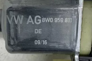 8W0959811 Моторчик стеклоподъемника Audi A4 B9 Арт e12594539, вид 3