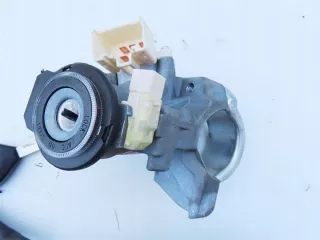 89661-05D30 Блок управления двигателем Toyota Avensis 3 Арт e12590750, вид 4