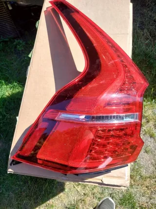 31689336 31689689 Фонарь задний левый Volvo XC60 2 Арт e12585546, вид 1