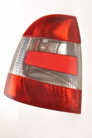 3U5945111 Фонарь задний левый Skoda Superb 1 Арт e12584270, вид 1
