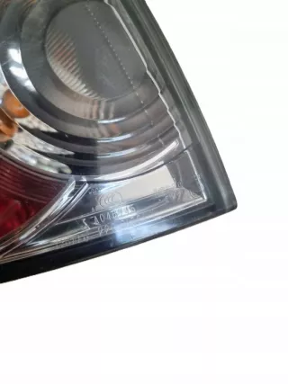 220-61981 Фонарь задний левый Mazda 2 DY Арт e12580746, вид 4