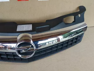 13247083 13247179 Решетка радиатора Opel Astra H Арт e12560719, вид 4