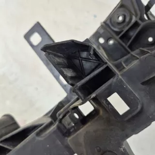 8V0805588A Передняя панель крепления облицовки (телевизор) Audi A3 8V Арт e12550534, вид 3