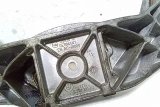 6761106 Подушка крепления КПП BMW 5 E60/E61 Арт e12547693, вид 1