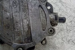 06E145100D Насос вакуумный Audi A6 C6 (S6,RS6) Арт e12535999, вид 1