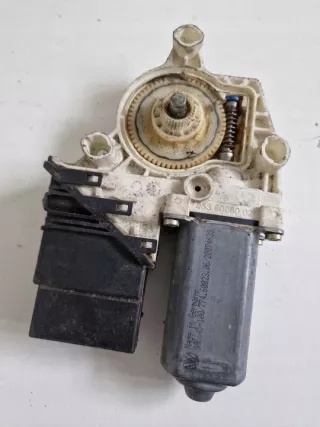 993424100 Моторчик стеклоподъемника Volkswagen Golf 6 Арт e12532359, вид 2
