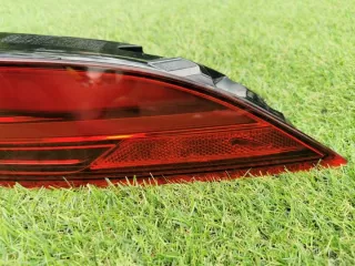 J9C3-13404-CB Фонарь задний правый Jaguar E-PACE Арт e12518207, вид 9