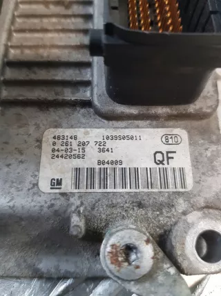 24420562 0261207722 Блок управления двигателем Opel Astra H Арт e12513309, вид 2