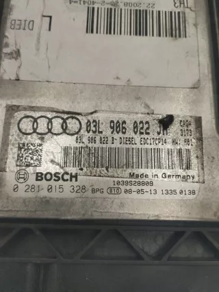 03L906022JM Блок управления двигателем Audi A4 B8 Арт e12511057, вид 2