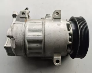 926008582R 926008582r Компрессор кондиционера Renault Clio 4 Арт e12509553, вид 3