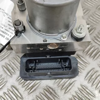 104474500B Блок ABS Tesla model Y Арт e12504662, вид 5