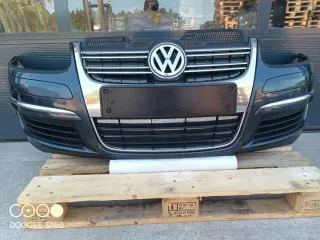 1K0807221 Бампер передний Volkswagen Jetta 5 Арт e12498485, вид 1