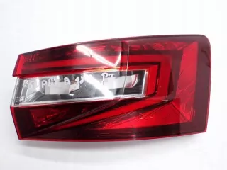 3V9945208 Фонарь задний правый Skoda Superb 3 Арт e12493436, вид 1