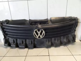 3B0807231 Решетка радиатора Volkswagen Passat B5 Арт e12482308, вид 1