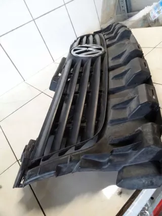 3B0807231 Решетка радиатора Volkswagen Passat B5 Арт e12482308, вид 2