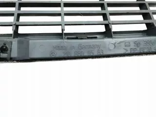 1999-2002 A2108800583 Решетка радиатора Mercedes E W210 Арт e12481467, вид 3