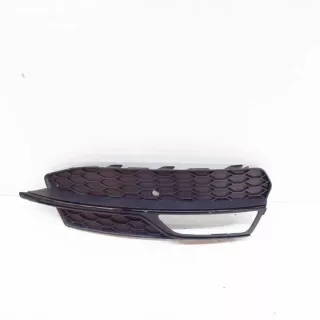 8V3807682 Решетка радиатора Audi A3 8V Арт e12479350, вид 2