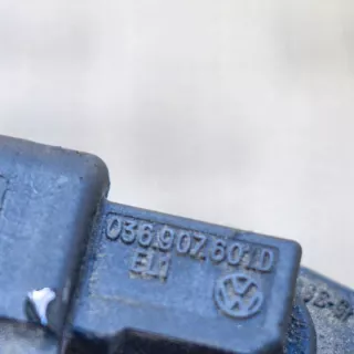 036907601D Датчик коленвала Seat Ibiza 3 Арт e12467180, вид 6