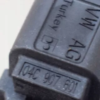04C907601 Датчик коленвала Audi A4 B8 Арт e12465655, вид 4