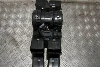 BGU3100001 Отопитель в сборе (печка) BMW X5 E70 Арт e12465594, вид 3