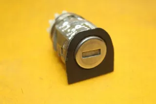4F0837063 8E0827573A 4F0909131G Замок зажигания Audi A6 C6 (S6,RS6) Арт e12462659, вид 2