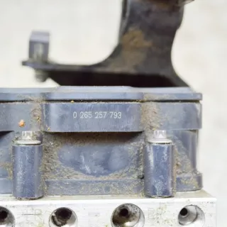 104474100D Блок ABS Tesla model 3 Арт e12460691, вид 9