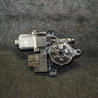 5Q0959811013082695 Моторчик стеклоподъемника Audi A3 8V Арт e12456818, вид 1