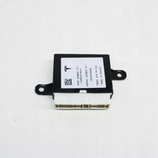 112951900A Блок управления (другие) Tesla model X Арт e12453478, вид 3