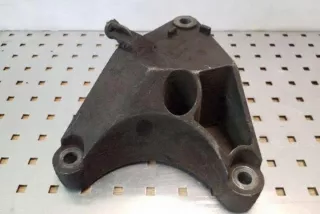 13178661 Подушка крепления КПП Opel Vectra C  Арт e12449614, вид 1