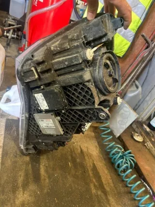 3V1941015A Фара левая Skoda Superb 3 Арт e12447862, вид 4