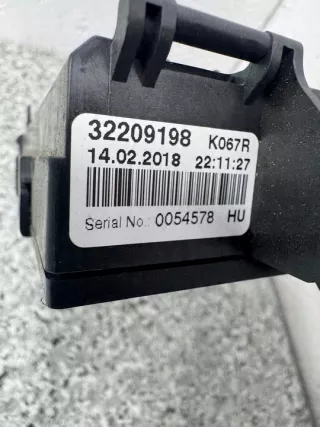 2017-24 31682732 Блок предохранителей Volvo XC60 2 Арт e12446233, вид 3