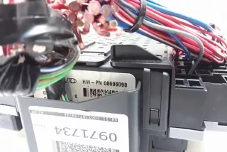 08696098 Блок предохранителей Volvo S80 2 Арт e12445844, вид 4